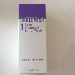Acne Treatment Sulfur Wash from Rodan + Fields